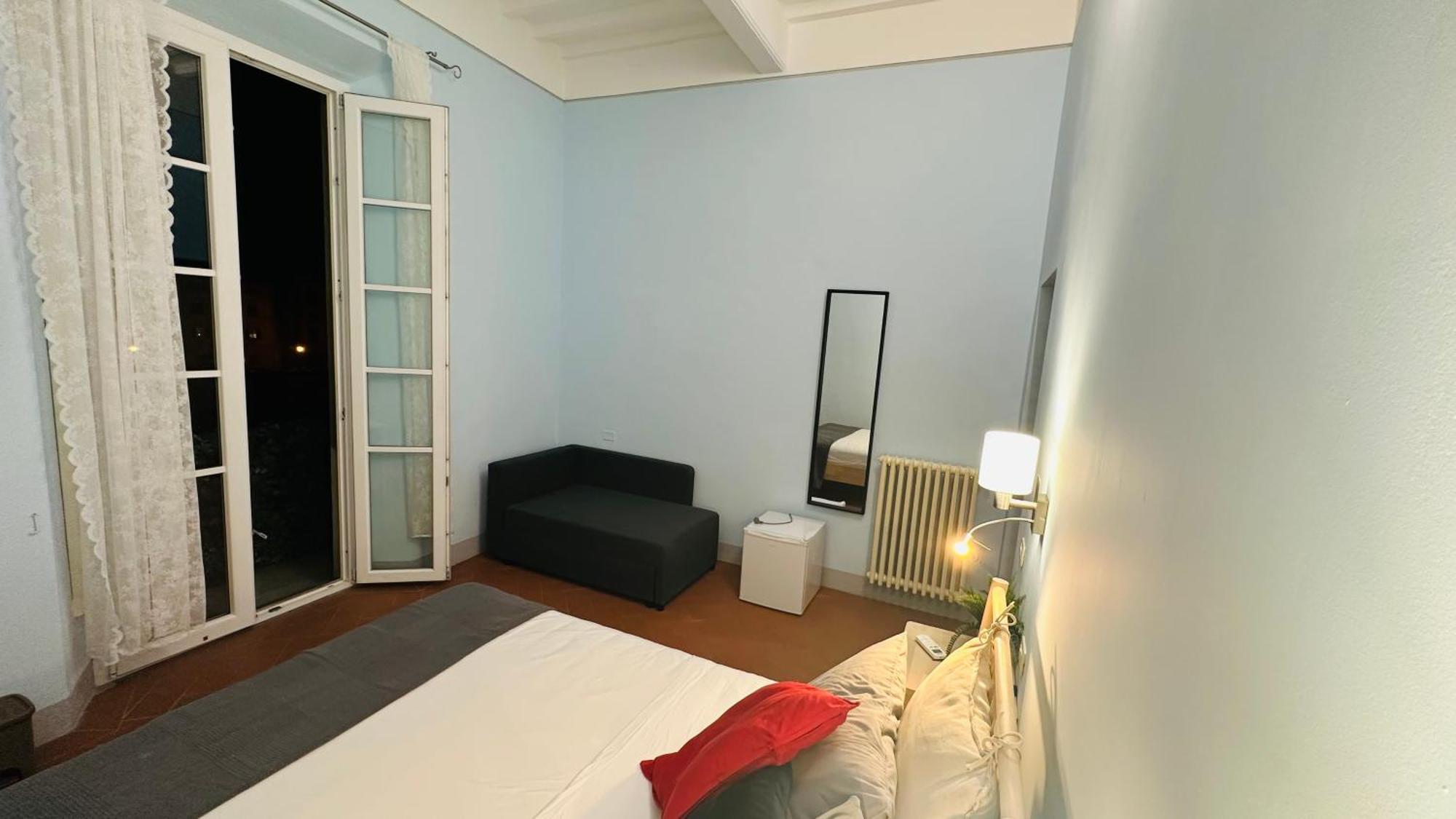 B&B - Residenza D'Epoca Piazza Cairoli Pisa Ngoại thất bức ảnh
